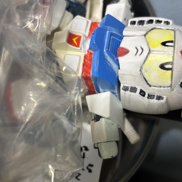 閲覧ありがとうございます＾＾１整形 の&nbsp;あの うで をBB戦士ガンダム&nbsp;の&nbsp;腕パーツ を使って仮組中です（＾ω＾）（4枚目）