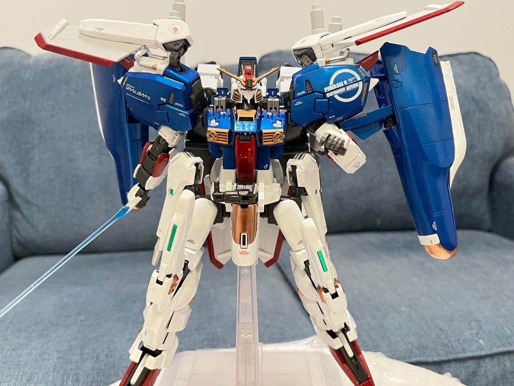 ガンダムマークVを迎撃しつつ反撃を仕掛ける寸前のイメージです。