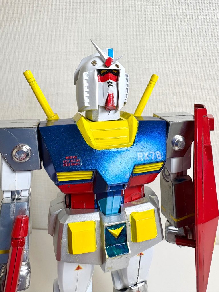 作画崩壊ガンダム　クローバー超合金風