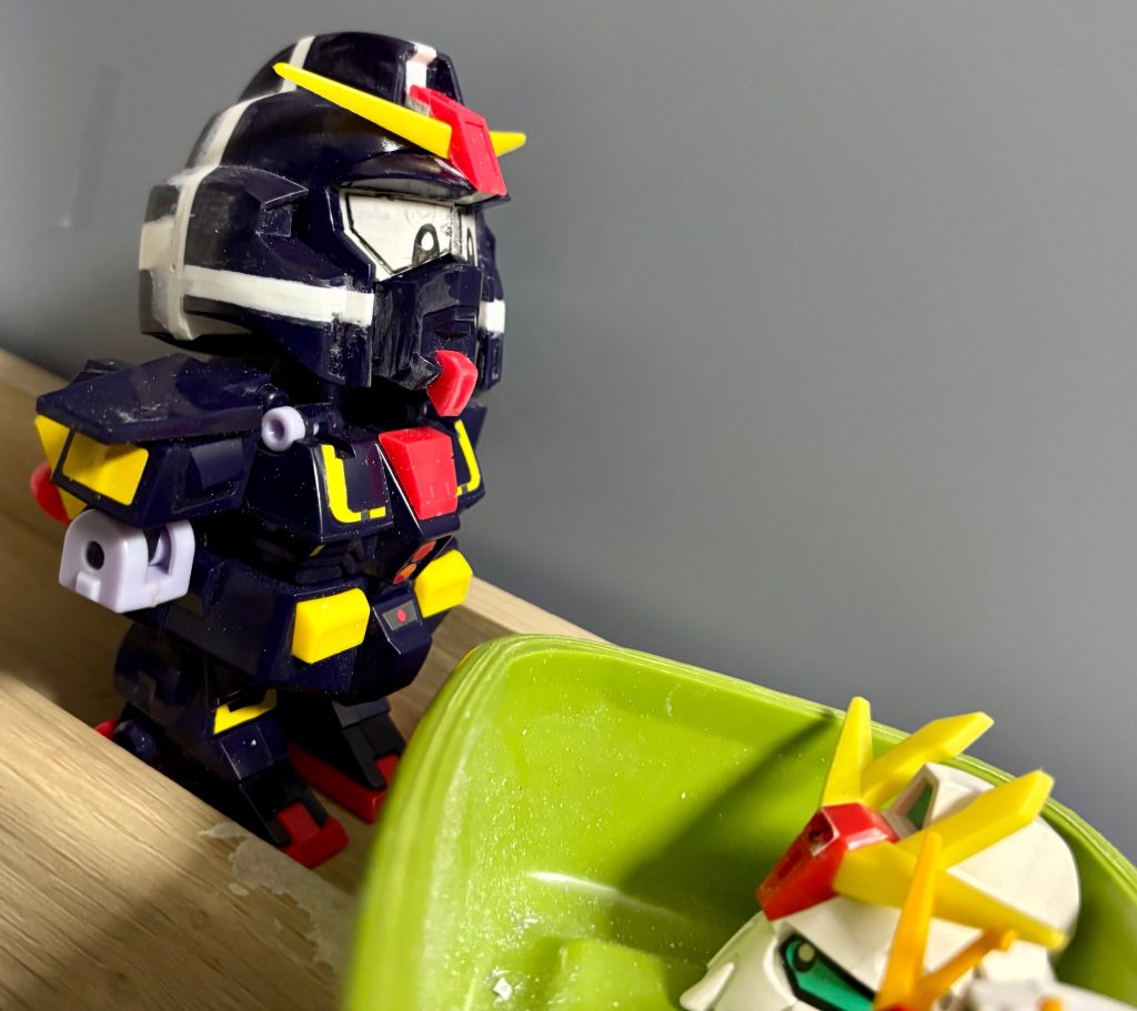 なんとか形になりました(gundam-kao2)