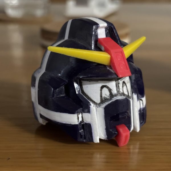 閲覧ありがとうございます＾＾頭部 の 切り分け１,８ミリ プラ板 を使用してサイズアップ を図りました。&nbsp;参考にしてくださいね。&nbsp;（細部改修は後ほど😁）（7枚目）