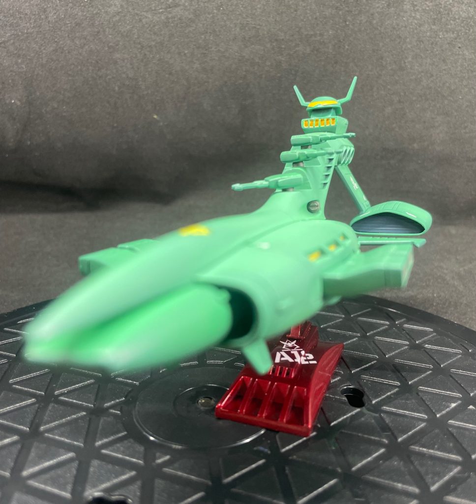 ジオン軍巡洋艦シャア専用ムサイ(ファメル艦)–4枚目/制作者：セントピース