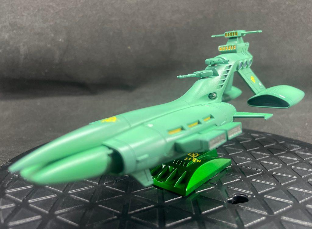 ジオン軍巡洋艦量産型ムサイ(キャメル艦)