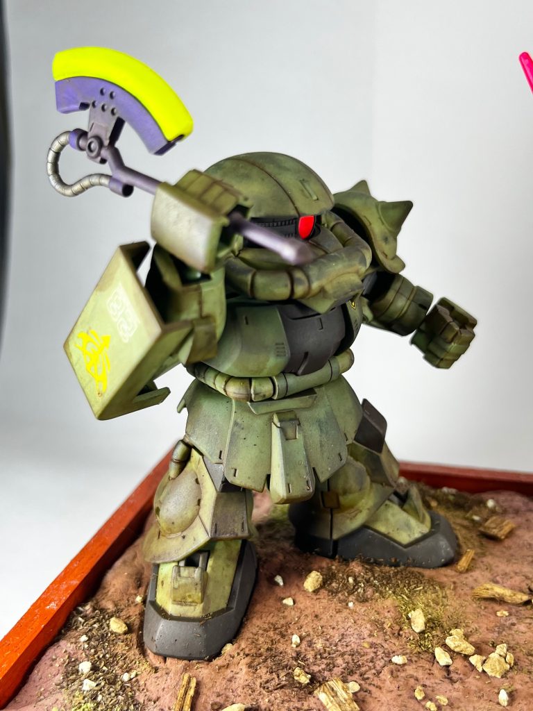 MS-06 ZAKUⅡ  RX-78-02 GUNDAM–2枚目/制作者：konさん