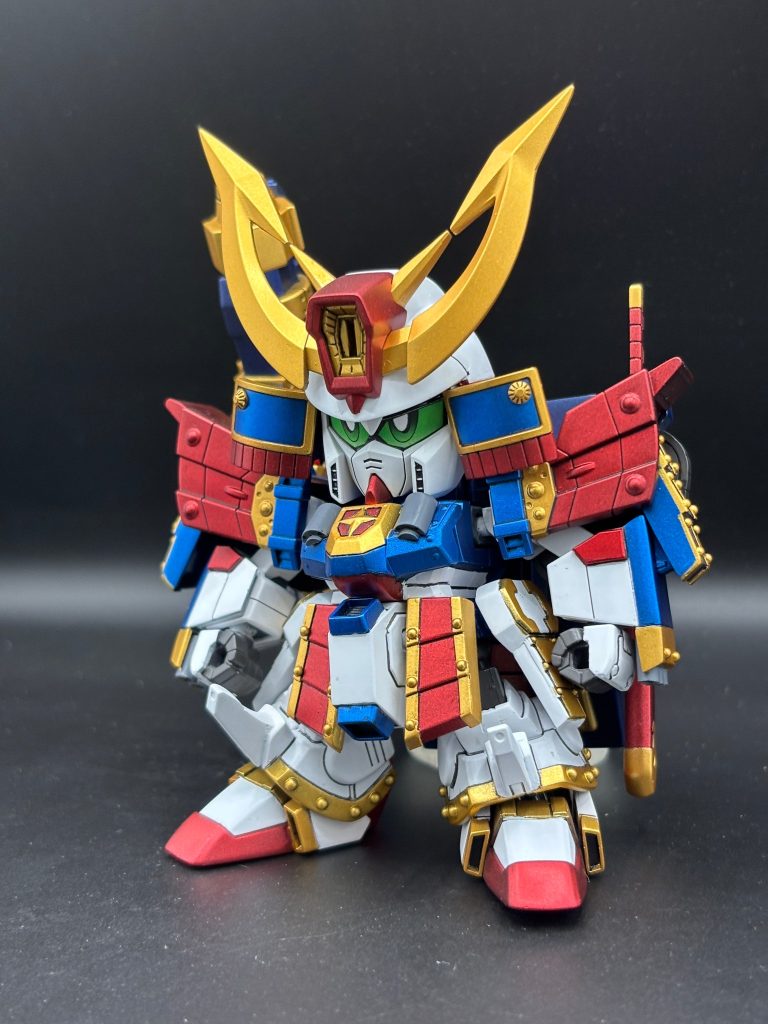 ベースはLGBB武者頑駄無に剛熱駄舞留精太とHG ZZのパーツを使っています。使用塗料本体:ホワイトサフ鎧:アルティメットブラック→プライマリーメタリックブルー、レッド、スターブライトゴールド、グラファイトブラック目牙爆通火:アルティメットブラック→クリスタルカラーサファイアブルー&nbsp;