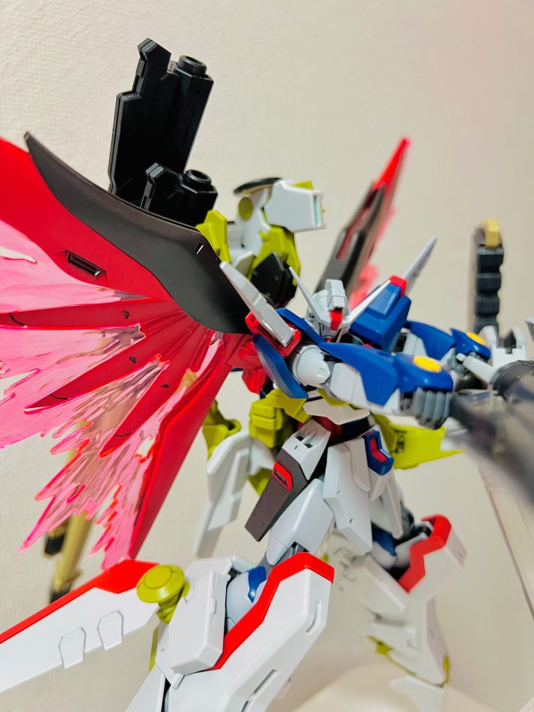 アカツキの方が印象強いですが、デスティニーもかっこよ〃•ω‹〃♡元ザラ隊で飾りたいなぁ( *´艸`)・・インパルス持ってないのよね😭&nbsp;&nbsp;