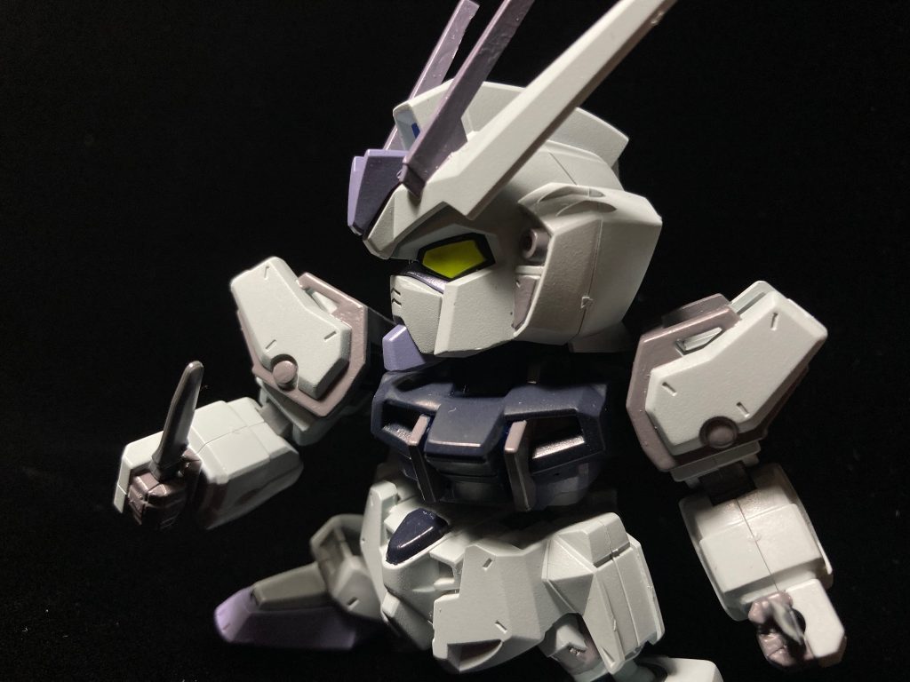 ディアクティブといえばバクゥ戦のアーマーシュナイダー。EGに寄せてみようと調色してたらスッゲー紫になって、まあかっこいいし！とそのまま採用。