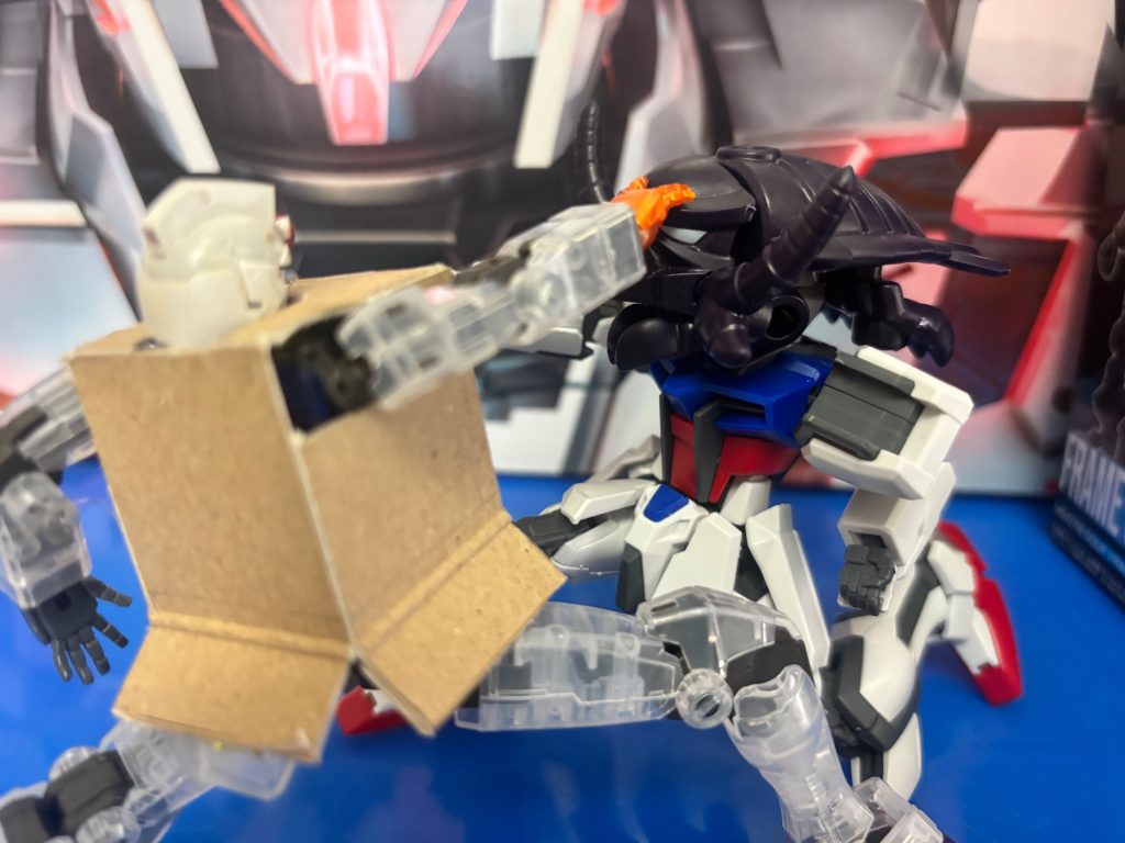 ガンダム「…ゴッドフィンガァァァ！！！！」ってな訳で