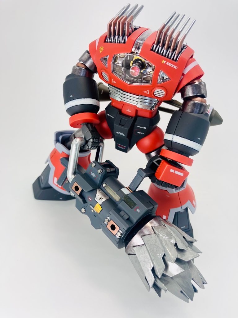 KS-009-SM サイクロンミキサー・モジュール装備　非常に硬質な装甲や隔壁の破壊を主任務とする兵装　また、破壊部位の拡大などにも最適なモジュール