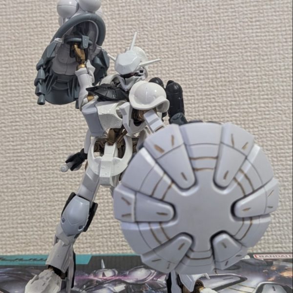 エグザベ専用ギャン・アイアンブラッドフォーム(ASW-G-44ガンダムシャックス)