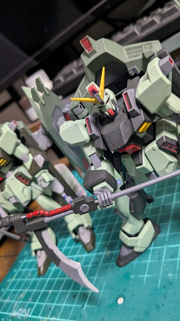 結局こっちも塗ったり。HGフォビドゥンガンダム。