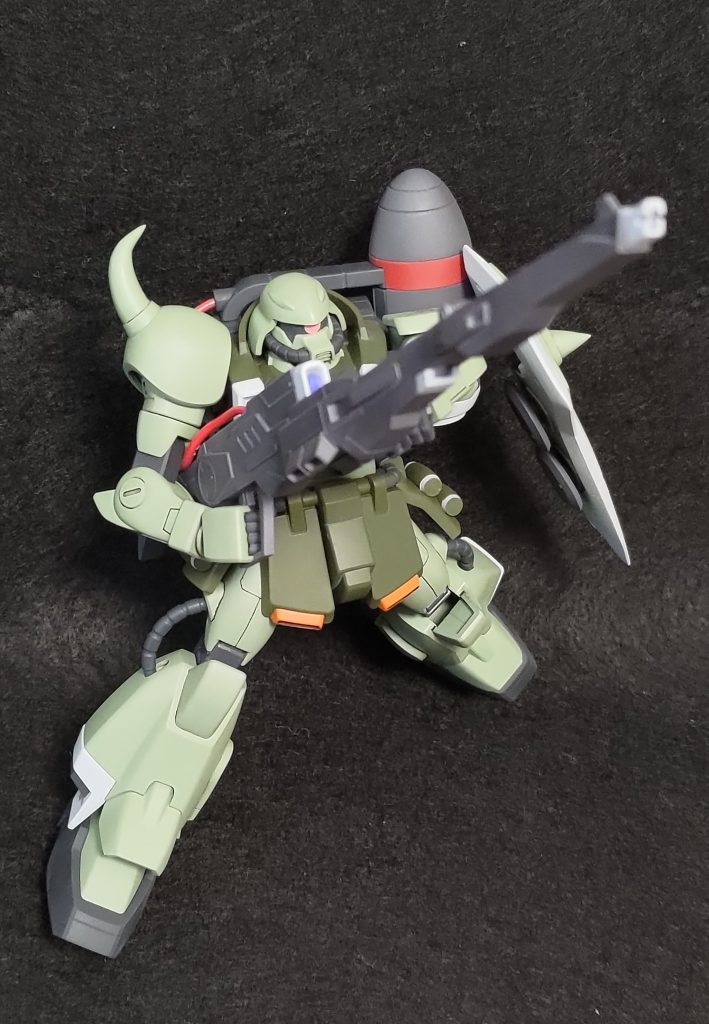 砲撃戦闘形態のガナー装備
