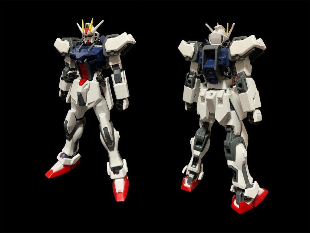 ストライクガンダムSPEC2。ネームバリューの強いフリーダム系列を避けて、旧式と化したストライクを、ファクトリー・オーブが最新技術で再設計。外見は新規追加の胴体周りのマルチコネクターと腰のツインランサー以外変わりなし。