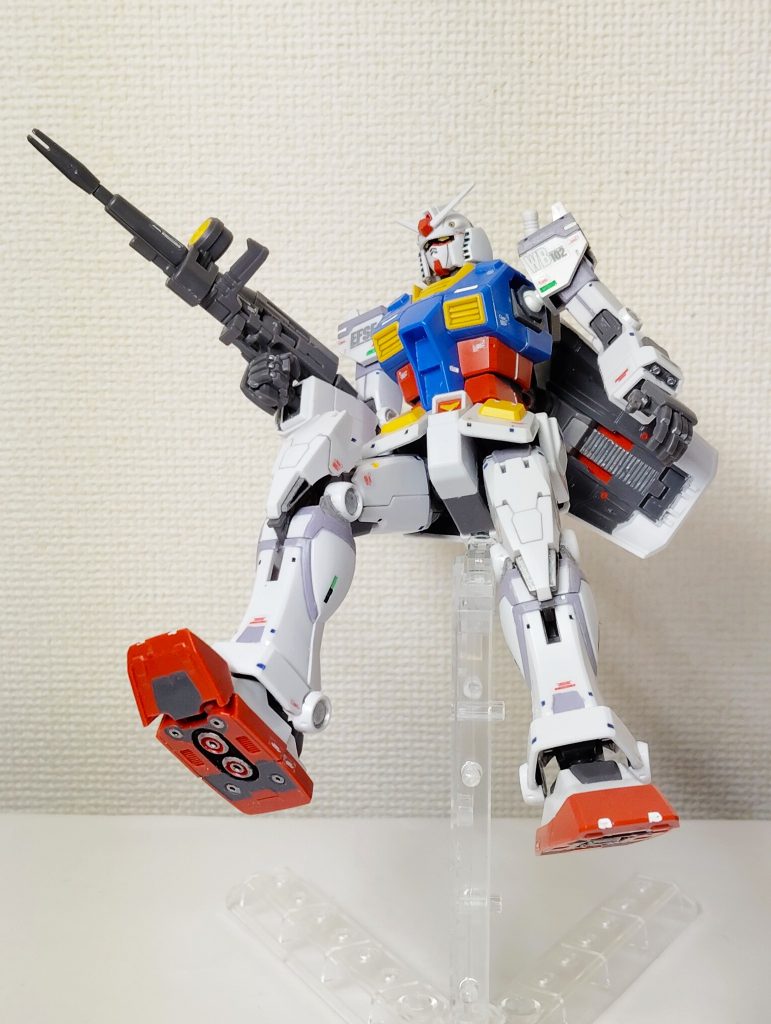 細かなディテールと広い可動域はさすがの最新版。