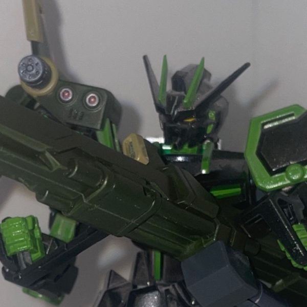 GAT-X105+AQM/E-X03/ランチャーストライク【パルスアレンジ・オブ・リアルカラーモデル】