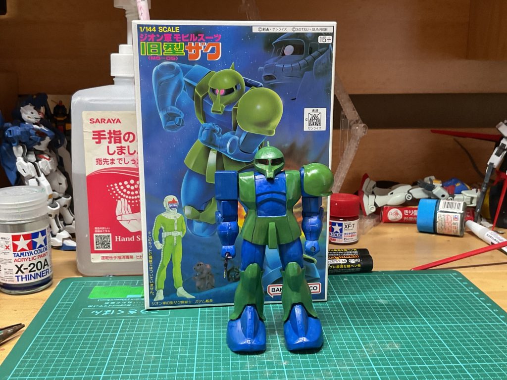 旧キット1/144旧型ザク