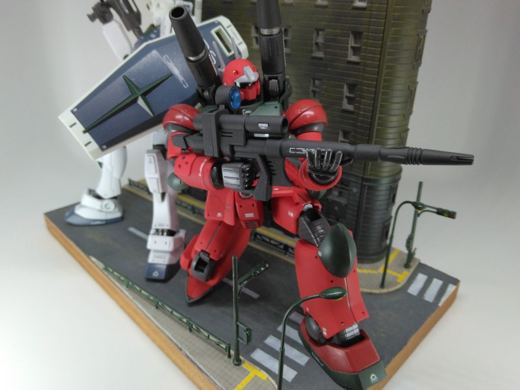 緊迫の市街地戦–3枚目/制作者：わくまに