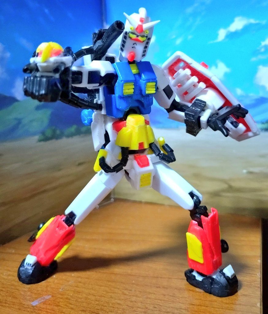 全て戦闘フィギュアのパーツを使っているのと自分の技術があまり上手くないので綺麗ではないですがそれっぽく仕上げてます。