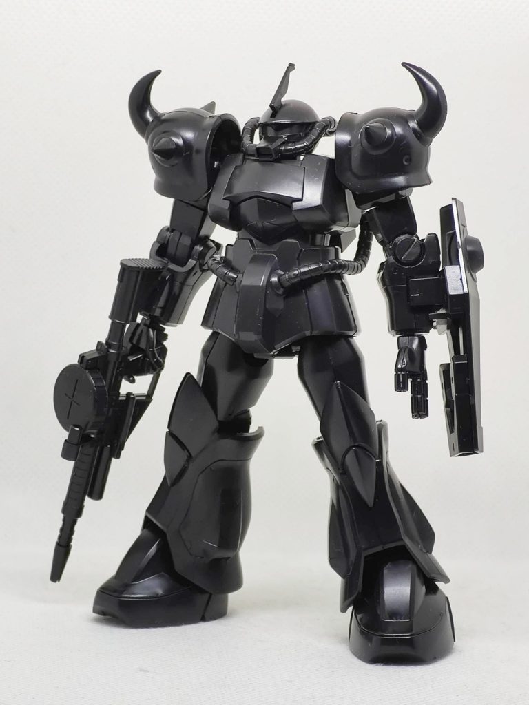 素組み状態。今回はエコプラ版なので成形色は黒。