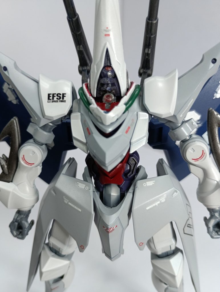 改造自体は、頭部をオリジナルに近づけただけとなります。