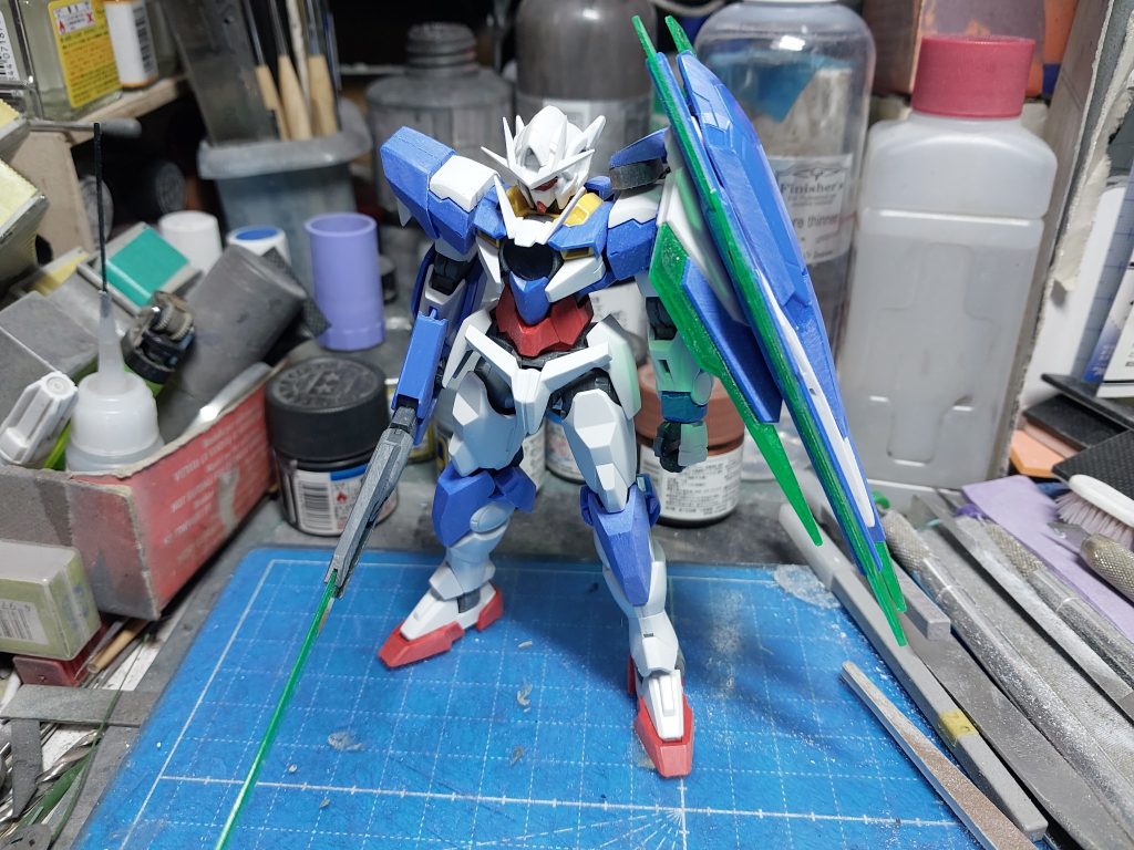 HG 1/144 ダブルオークアンタ 成形色仕上げ–2枚目/制作者：@dagored00