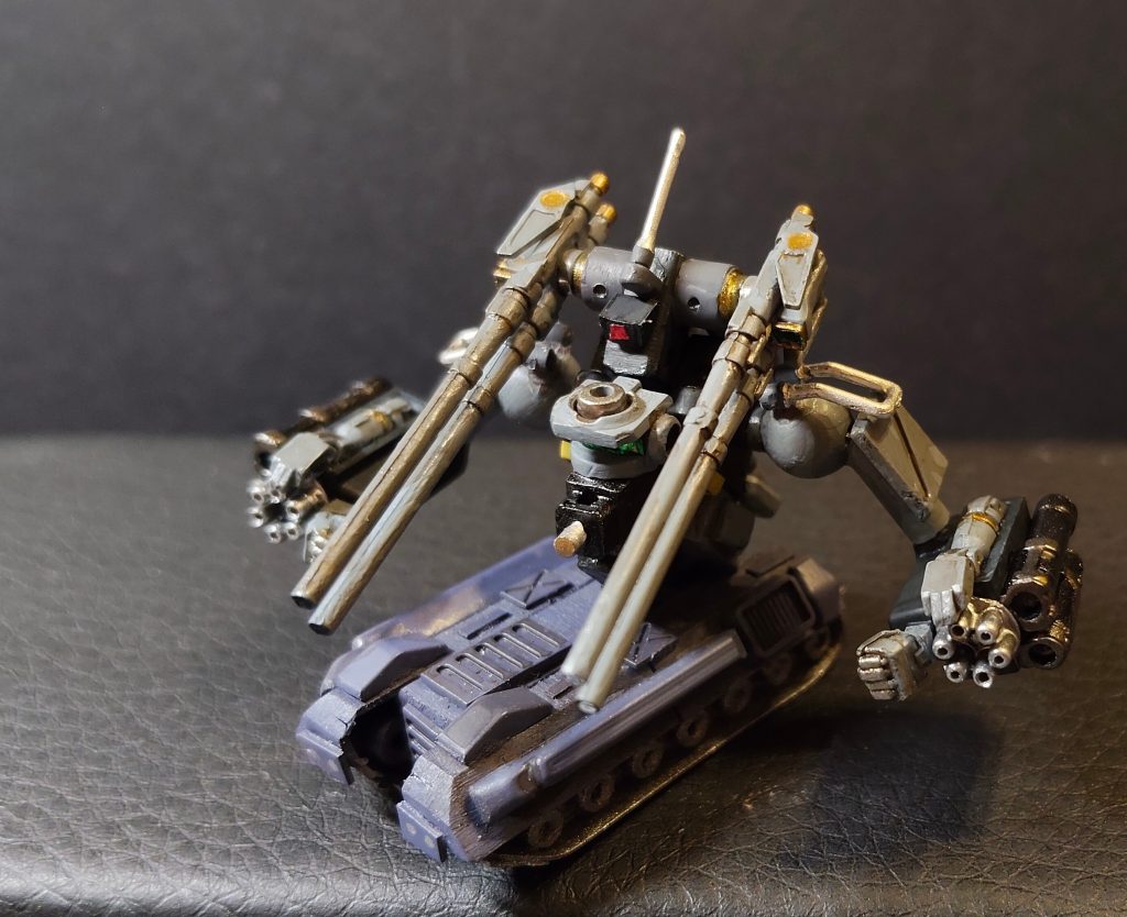 5.&nbsp;&nbsp;&nbsp;&nbsp;戦車戦であれば車高を低くする必要があるが、対空迎撃を主とするため車高を気にする必要がなく、多様な火器を装備できる。