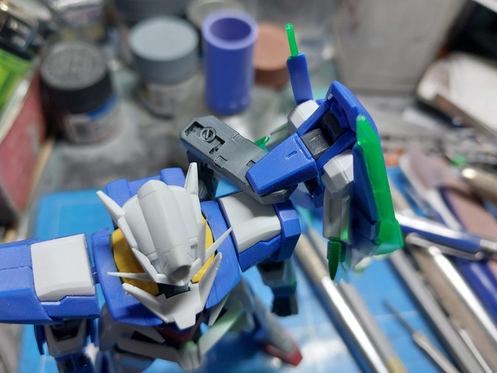 HG 1/144 ダブルオークアンタ 成形色仕上げ–4枚目/制作者：@dagored00