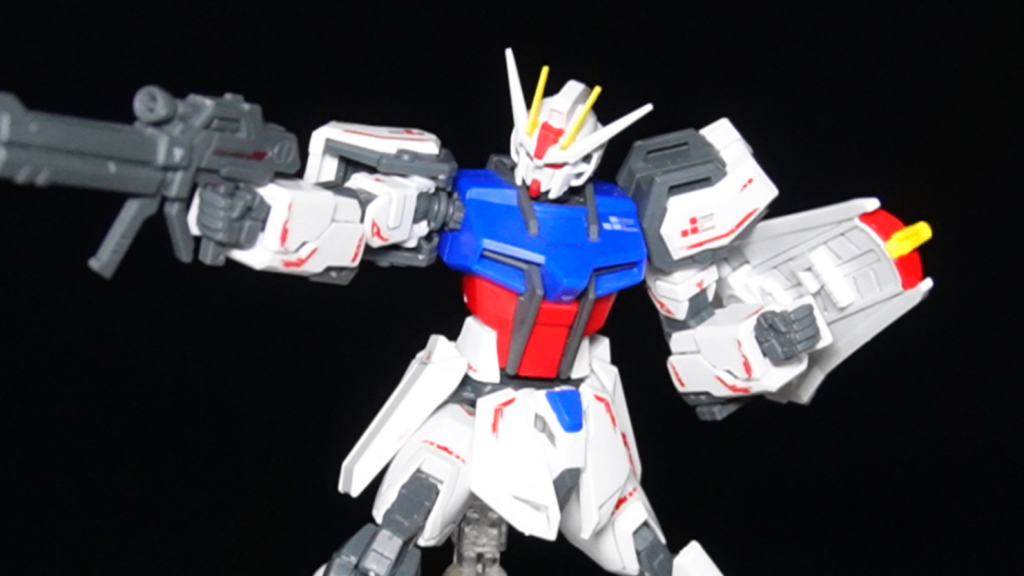EG ストライクガンダム