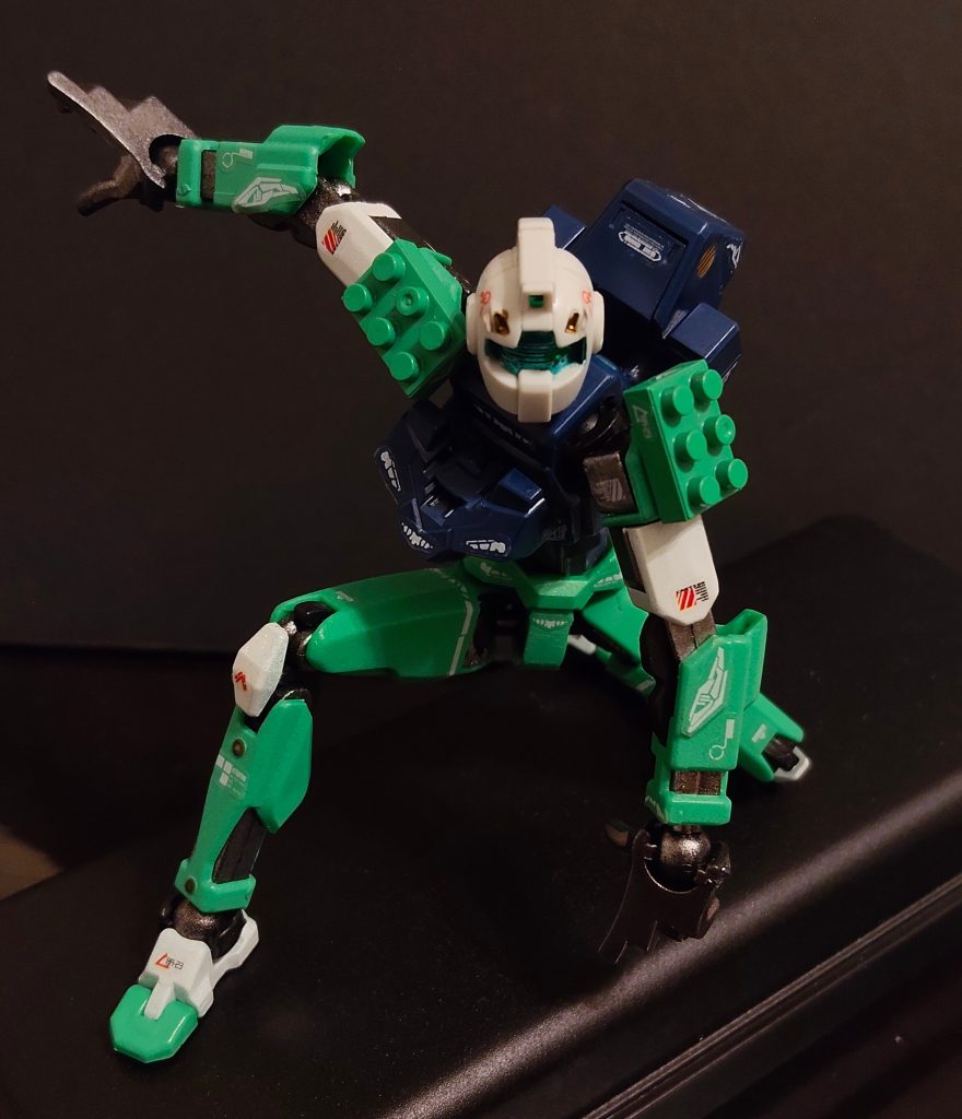 10.&nbsp;&nbsp;&nbsp;&nbsp;サイド７でガンダムがザクをジャンプ切りして着地する動きも、訓練メニューに組み込まれている。