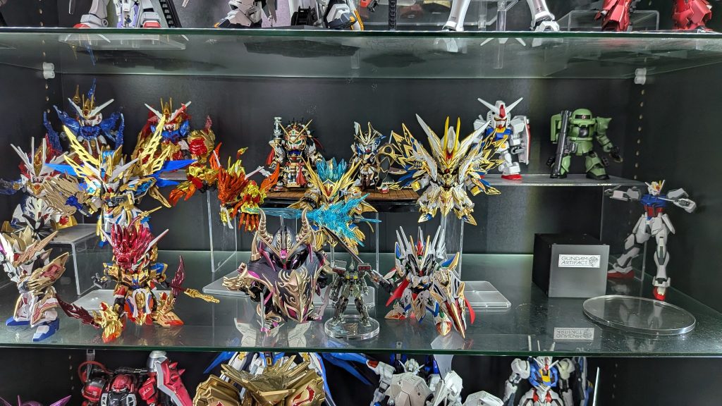 こうやって並べて見るとSDがでかく見えるっていうね笑初めてのアーティファクト最終的にはめちゃくちゃ楽しかったんでね　買っちゃうよね👇️笑