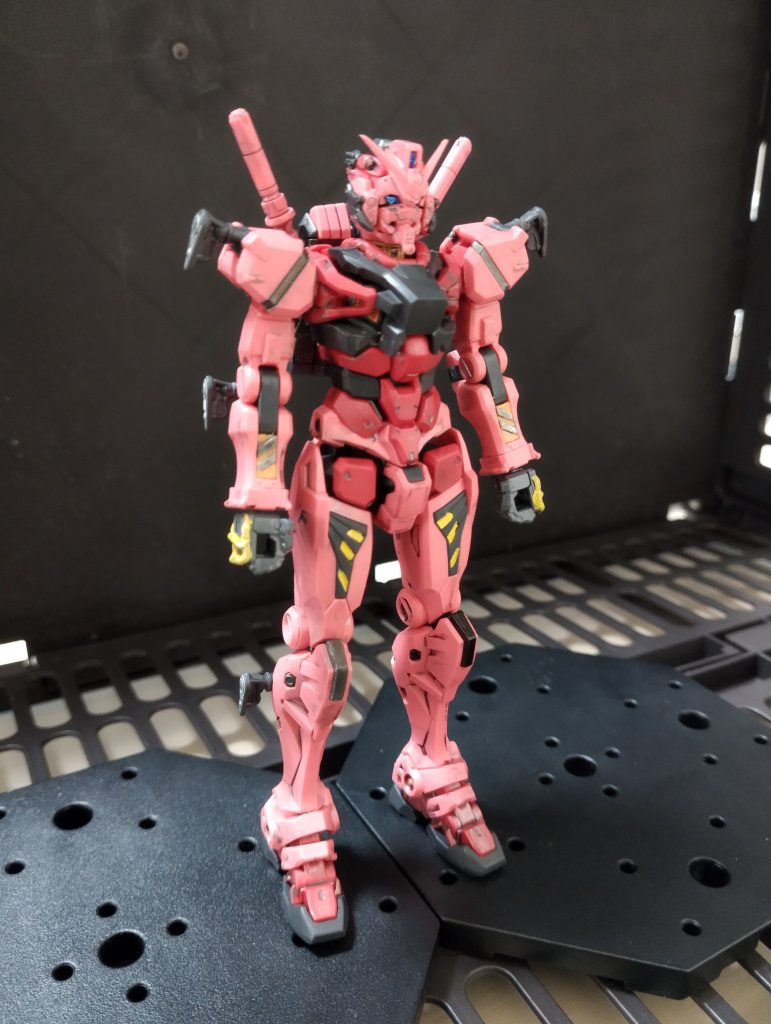 素立ち正面。
