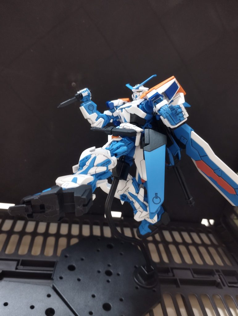 アーマーシュナイダー（ 手持ち＆足先）。撮るつもりなかったので、塗ってないｗ