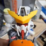 MG キュリオス製作していきます。まずは顔面整形。赤線と矢印のボス切り落として幅[…]
