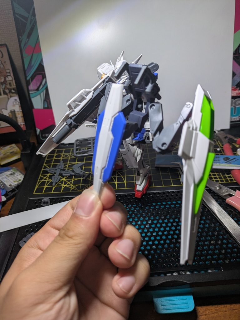 追加ユニット(コアガンダムのバックパックに付けます)