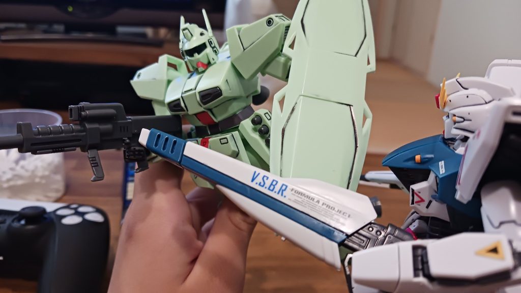 『火力と機動力だ！俺が牽制するから貴様が落とせ！！』ビルキットがうれしそうでなんだか好きなシーン。