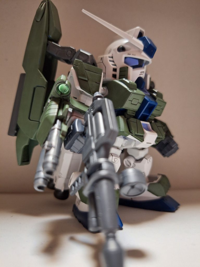 ガンダム(重装甲高機動型)–3枚目/制作者：キサラギ