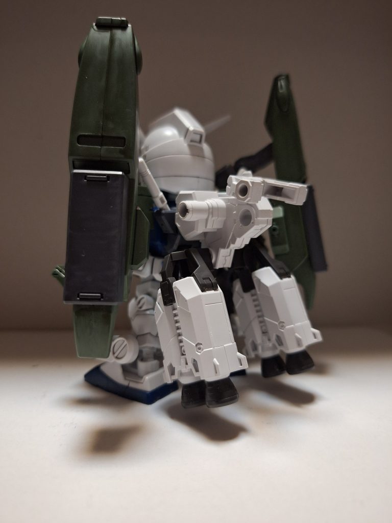 ガンダム(重装甲高機動型)–6枚目/制作者：キサラギ