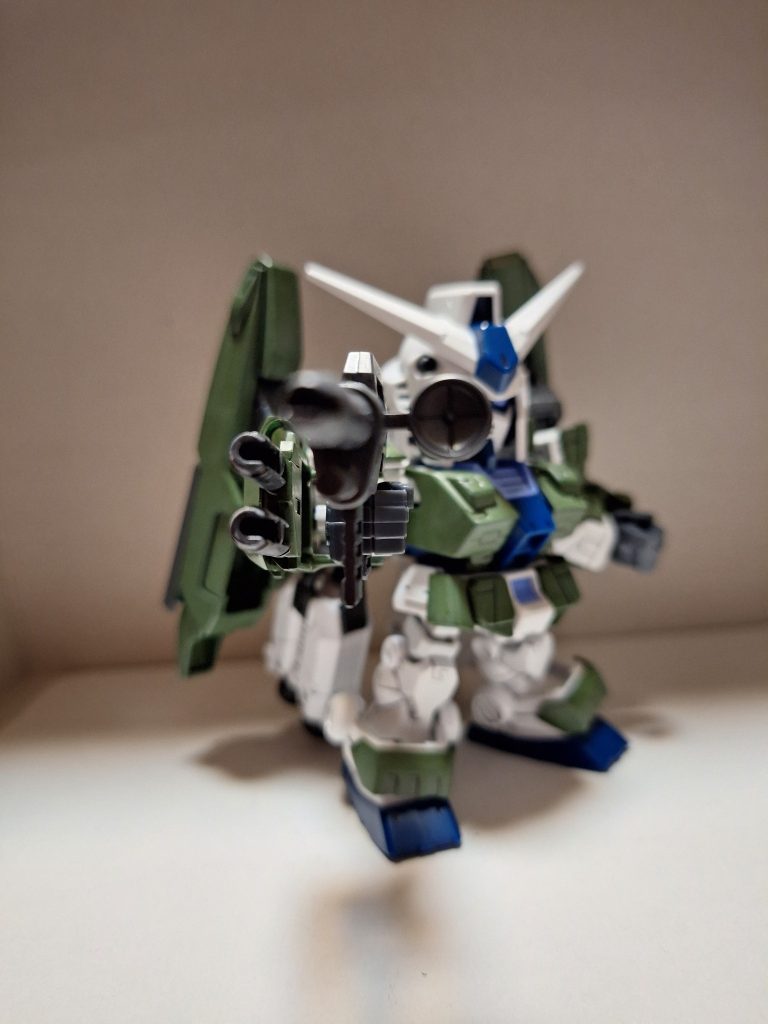 ガンダム(重装甲高機動型)–8枚目/制作者：キサラギ