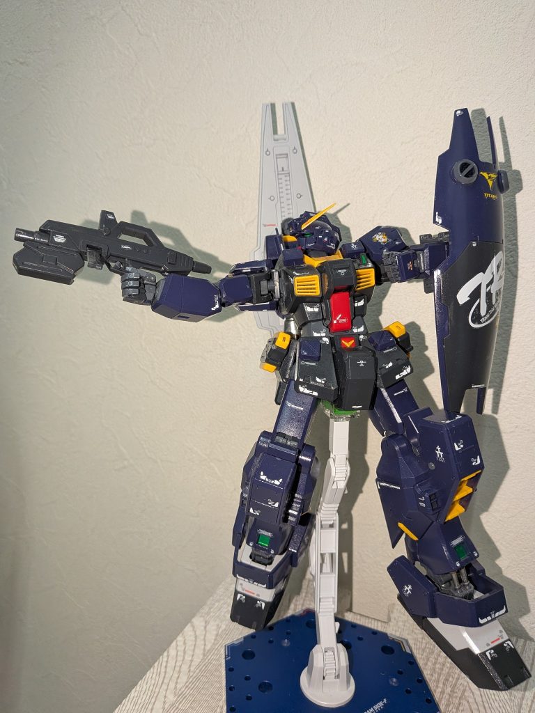 試作機らしくデカール多めに。