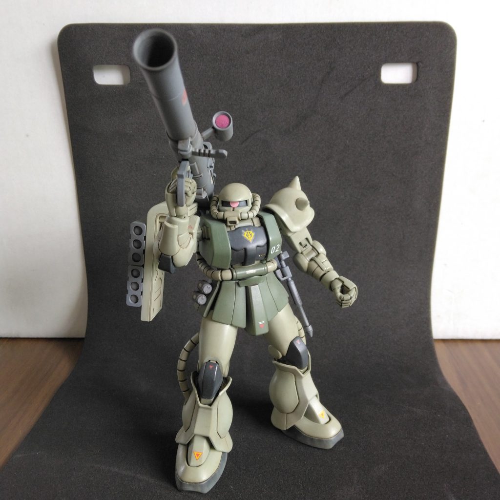 ｢こちらガースキー、一機やった。次は！？｣マニピュレータと関節部をRLM02グレー(クレオス:水性)で塗装した以外は、タミヤ(T)とクレオス(C)の缶スプレーを使用しました😊薄緑:灰緑色(日本海軍)(T)濃緑:フィールドグレー(T)黒:ジャーマングレー(C)ランドセル:ネービーブルー(T)武器:ガンシップグレー2(T)スラスター類:佐世保海軍工廠グレー(T)&nbsp;