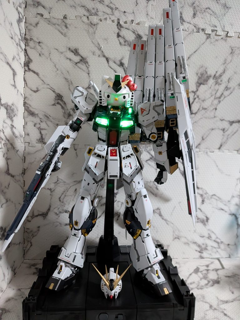 超高級LEDも装備