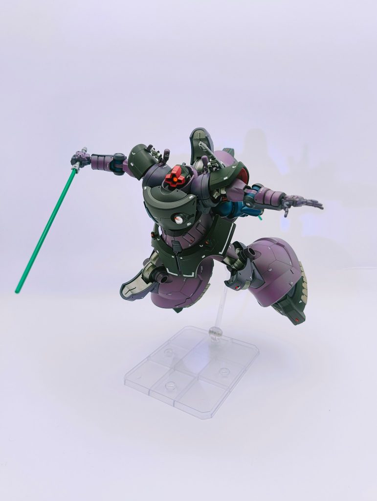 フレームはガンメタに光沢クリア外装は艶消しクリア仕上げ&nbsp;