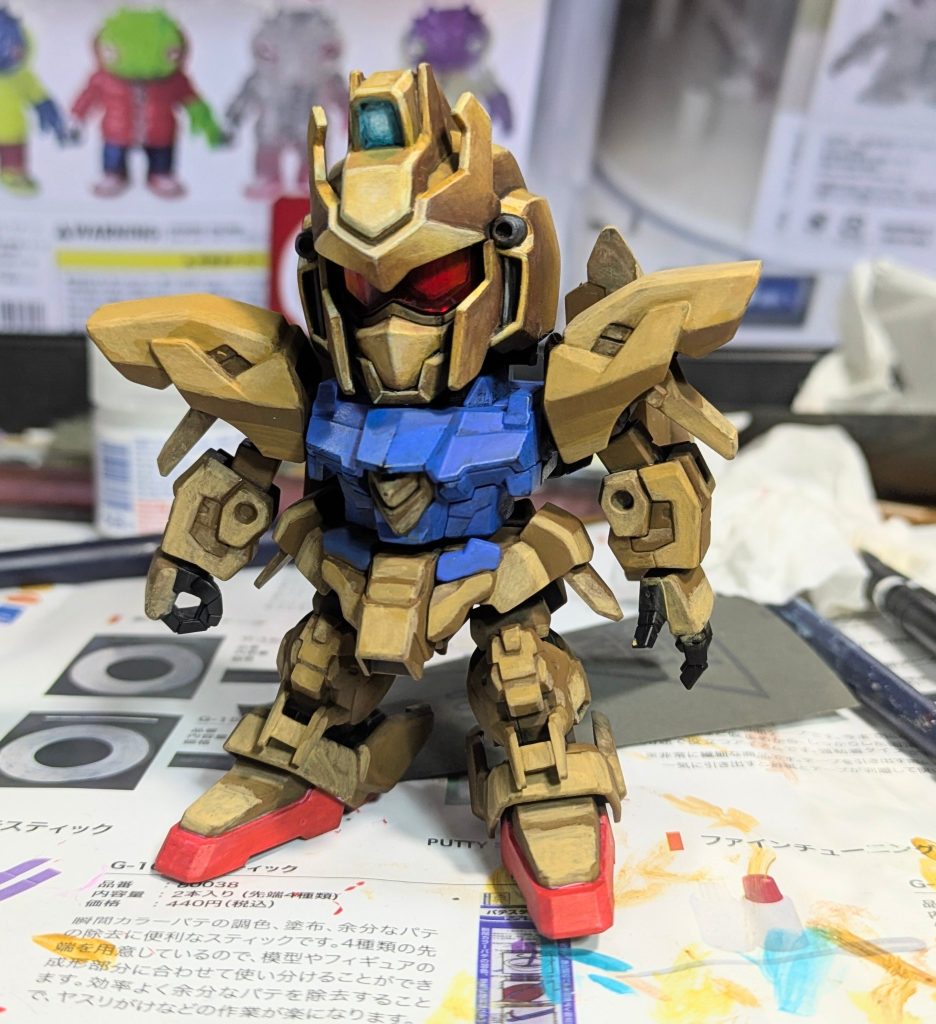 頭から塗ってます。体はこれから。