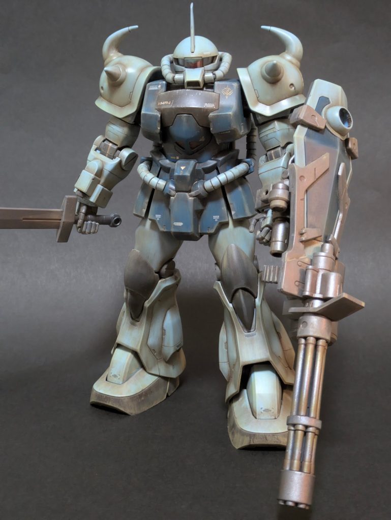 武器以外は成型色で仕上げてます。比較的古いキットは久しぶりなので少しだけ苦戦しました😅