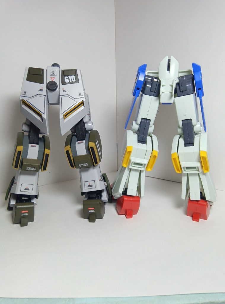 ＨＧのダブルゼータはリアスカートアーマーが無いのでＥＧグレードのニューガンダムから持ってきました