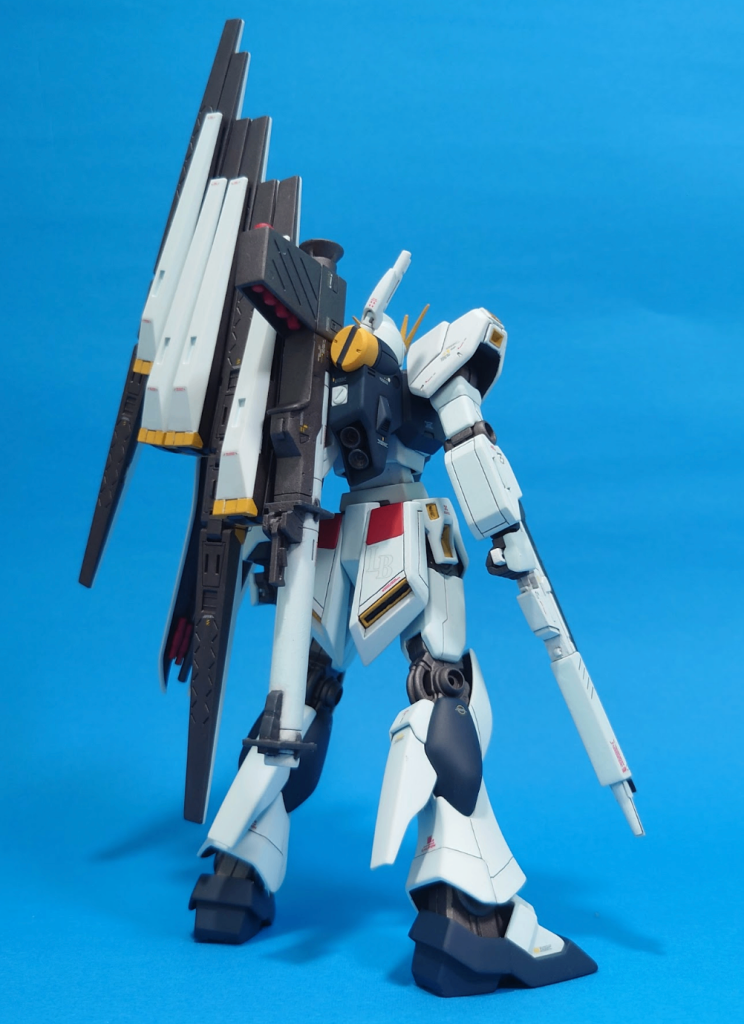 RX-93 ニューガンダム–4枚目/制作者：@nikkou_machine