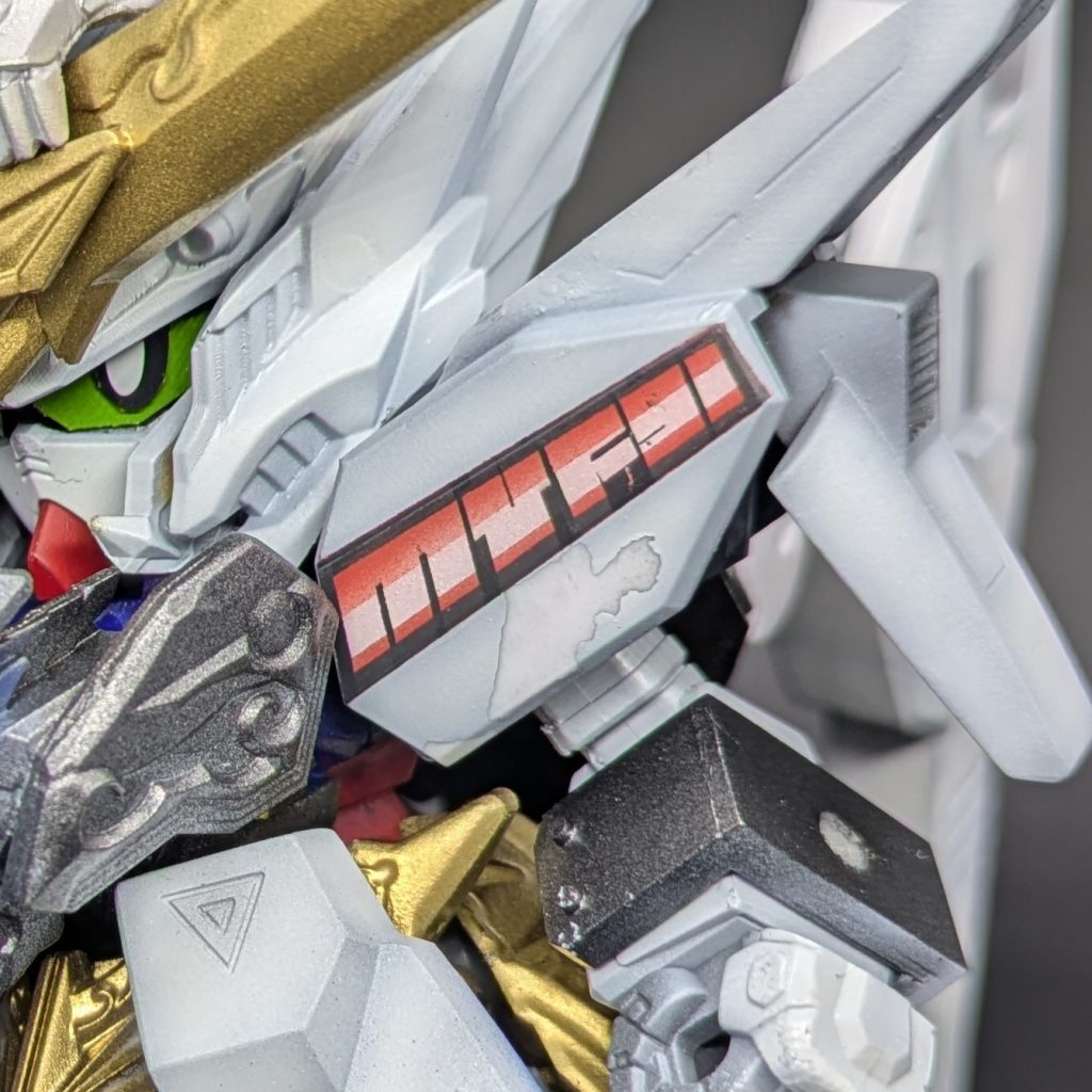 マーキングができて剥がす際に塗膜ごとやっちまったの巻。この作品イチの興奮と落胆の狭間。笑