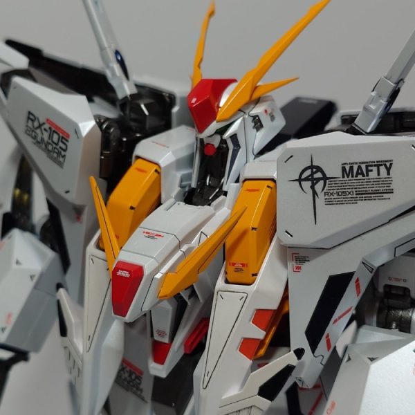 クスィーガンダム（パール仕上げ）