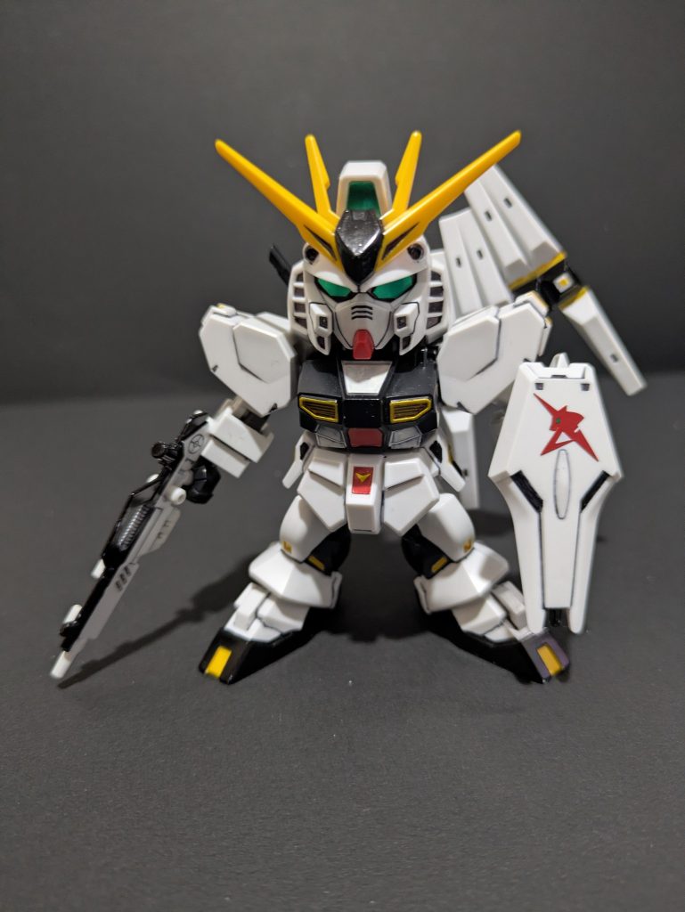 ところで今更ですがこのSDEXのνガンダムは、ガンプラを初めて間もない頃、ガンダムマーカーとスミ入れペンを買って作ったキットですこの頃は、まさか自分の作品を投稿する、人に見せるなど微塵も思ってませんでしたね😅www