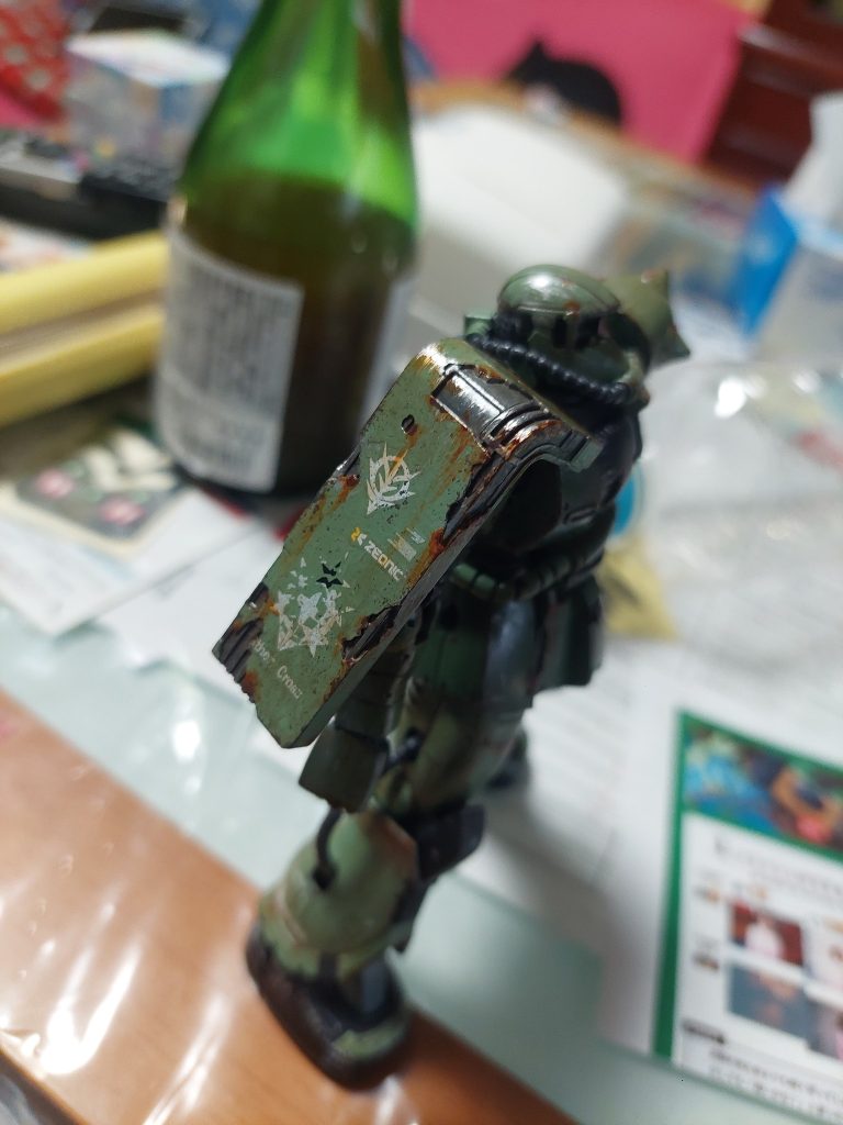 肩のシールドがいい感じになったかな😂